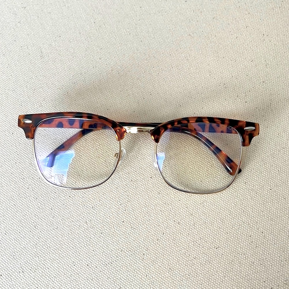 Blue light glasses